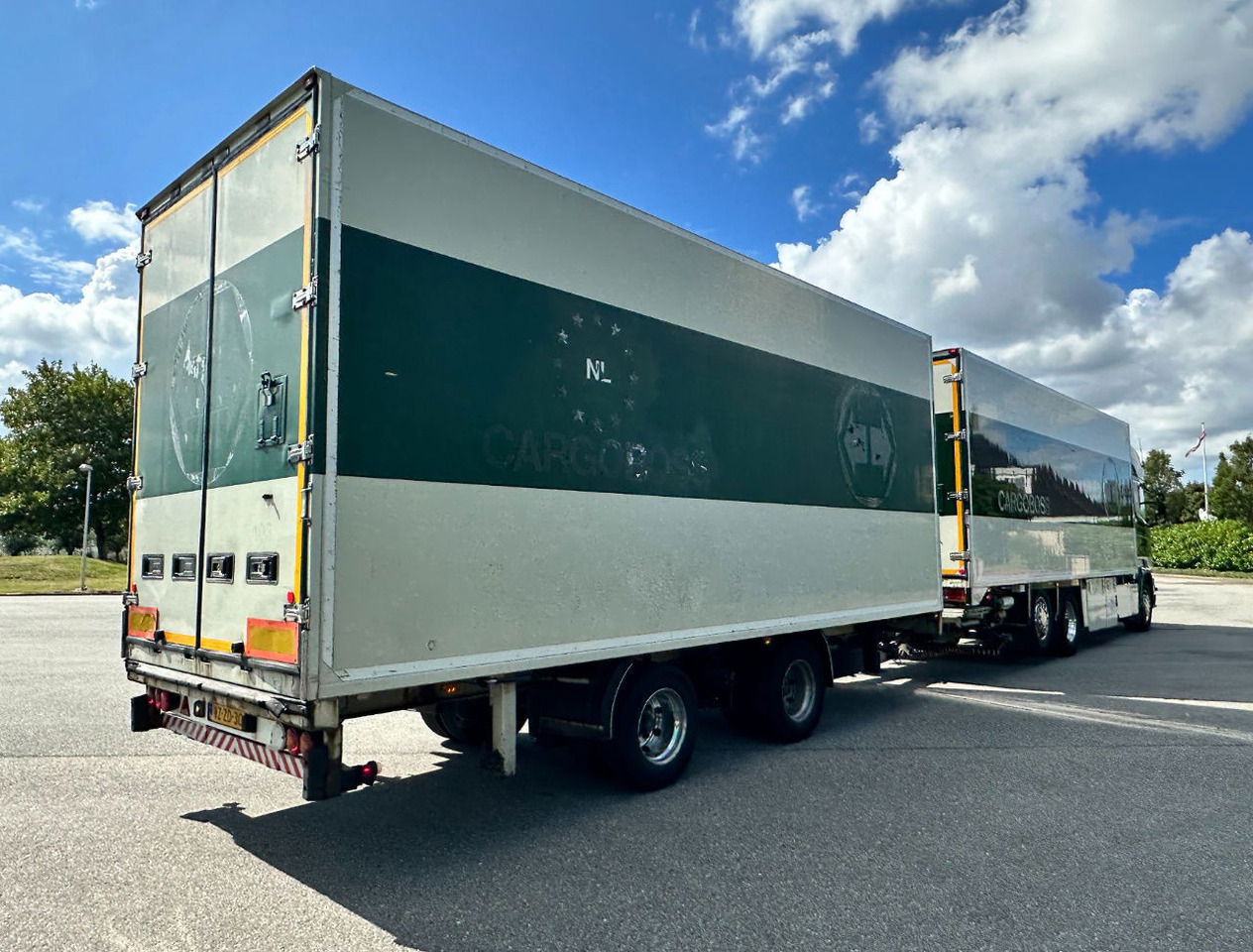 Scania R450 Retarder VAN Beurden Isolated Boxes TRS Cooling Tail Lift TOP Condition NL-Combi - Külmutiga veoauto: pilt 4 Scania R450 Retarder VAN Beurden Isolated Boxes TRS Cooling Tail Lift TOP Condition NL-Combi - Külmutiga veoauto: pilt 4