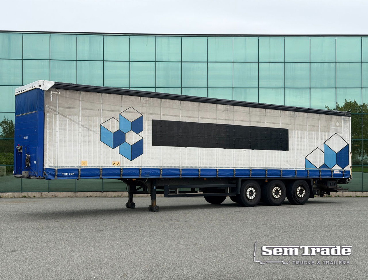 Schmitz Cargobull SCBS3T Disc Brakes Galvanised Chassis 2.000 KG Lift NL Trailer - Tentpoolhaagis: pilt 1 Schmitz Cargobull SCBS3T Disc Brakes Galvanised Chassis 2.000 KG Lift NL Trailer - Tentpoolhaagis: pilt 1
