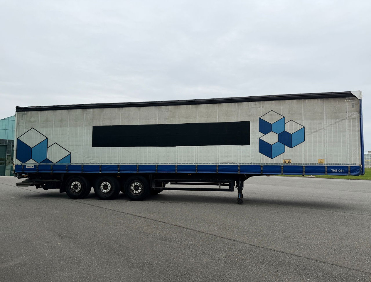 Schmitz Cargobull SCBS3T Disc Brakes Galvanised Chassis 2.000 KG Lift NL Trailer - Tentpoolhaagis: pilt 5 Schmitz Cargobull SCBS3T Disc Brakes Galvanised Chassis 2.000 KG Lift NL Trailer - Tentpoolhaagis: pilt 5