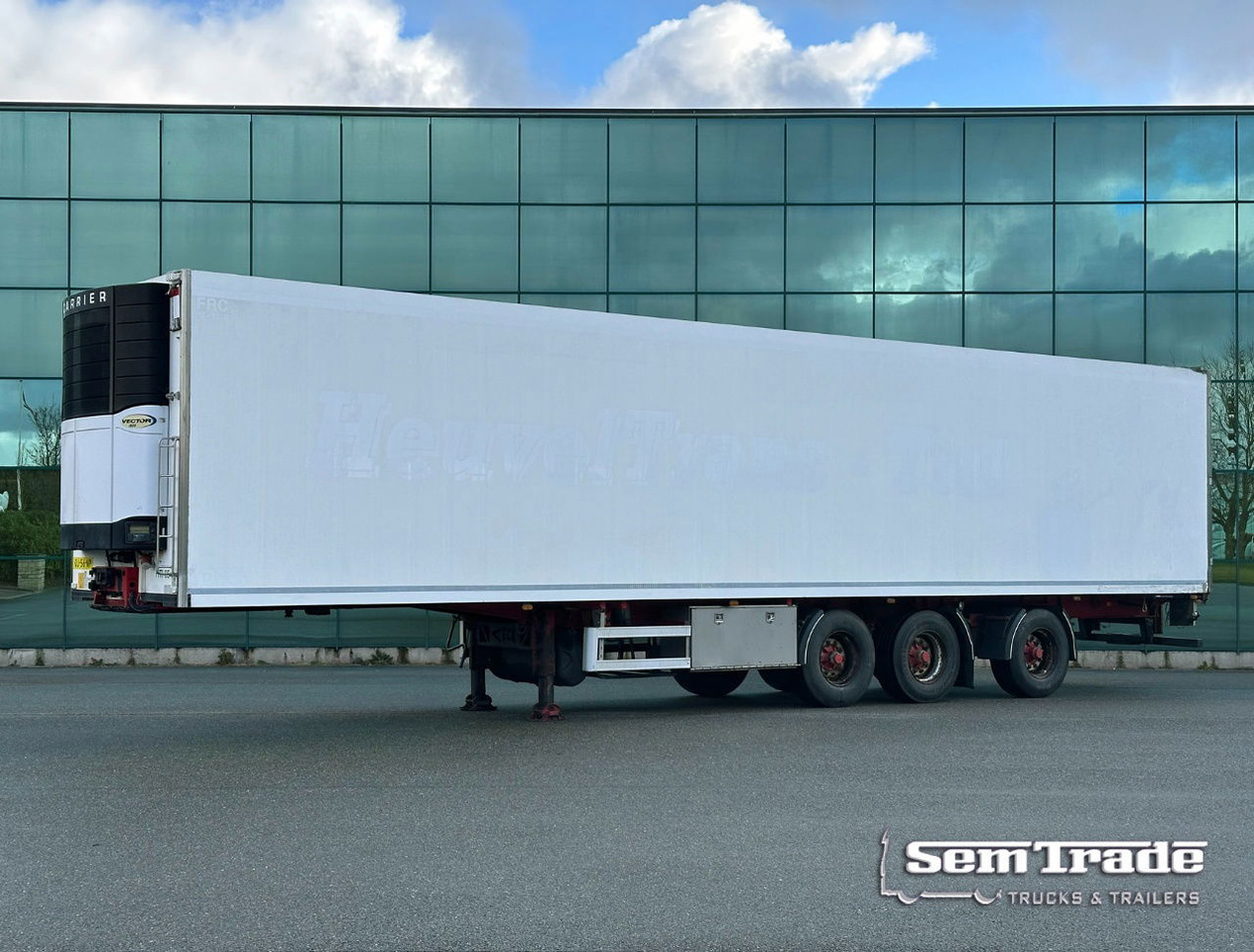 Van Eck 3 AS Koel Vries Carrier Vector 1800 Zeer Mooi Chassis Stuuras Tridec - Külmutiga poolhaagis: pilt 1 Van Eck 3 AS Koel Vries Carrier Vector 1800 Zeer Mooi Chassis Stuuras Tridec - Külmutiga poolhaagis: pilt 1