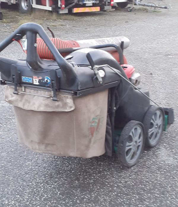 Enrubanneuse, escaliers metals, bois, chevre hydraulique, echafaudage ,mats - Ehitusseade: pilt 3 Enrubanneuse, escaliers metals, bois, chevre hydraulique, echafaudage ,mats - Ehitusseade: pilt 3