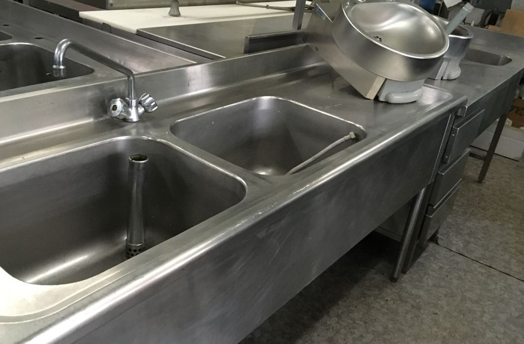 Tanks à lait inox, Bacs inox diverses dimensions,Plonges inox,armoires inox,reserves eau pluviale, - Säilitusmahuti: pilt 3 Tanks à lait inox, Bacs inox diverses dimensions,Plonges inox,armoires inox,reserves eau pluviale, - Säilitusmahuti: pilt 3