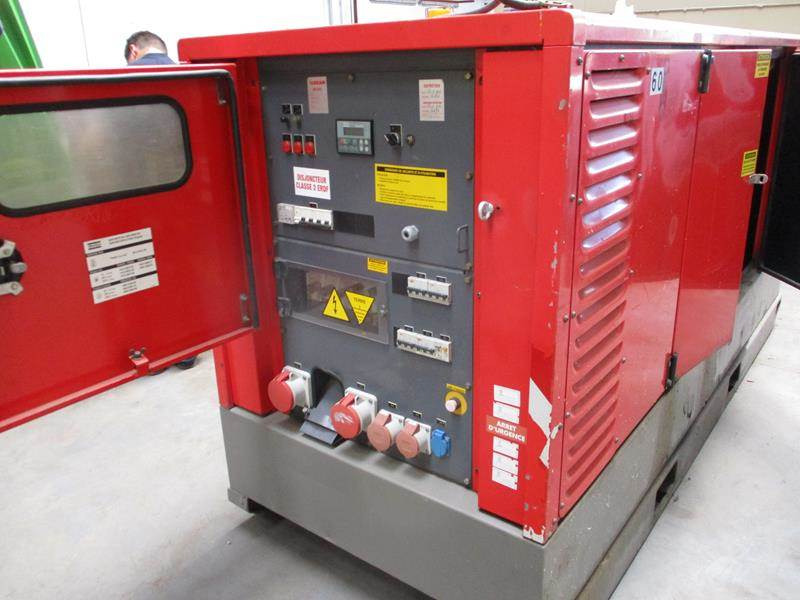 Atlas-Copco QAS 60 - Generaatorikomplekt: pilt 2 Atlas-Copco QAS 60 - Generaatorikomplekt: pilt 2