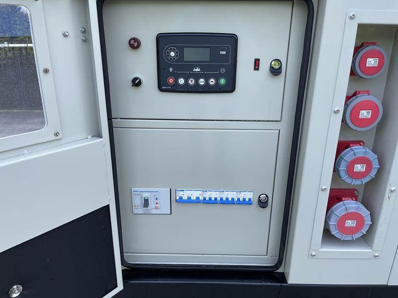Cummins 55 kVA - Generaatorikomplekt: pilt 5 Cummins 55 kVA - Generaatorikomplekt: pilt 5
