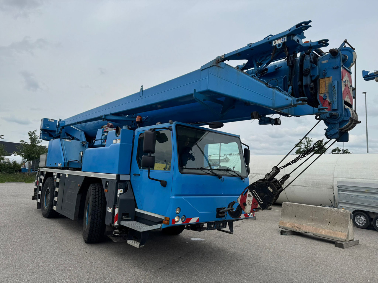 LIEBHERR LTM 1040-2.1 - Autokraana: pilt 2 LIEBHERR LTM 1040-2.1 - Autokraana: pilt 2