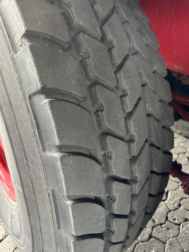 LIEBHERR LTM 1070-4.2 - Autokraana: pilt 5 LIEBHERR LTM 1070-4.2 - Autokraana: pilt 5