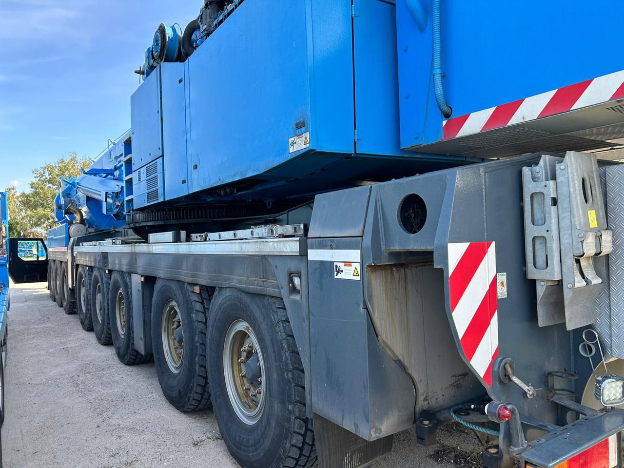 LIEBHERR LTM 1500-8.1 - Autokraana: pilt 3 LIEBHERR LTM 1500-8.1 - Autokraana: pilt 3
