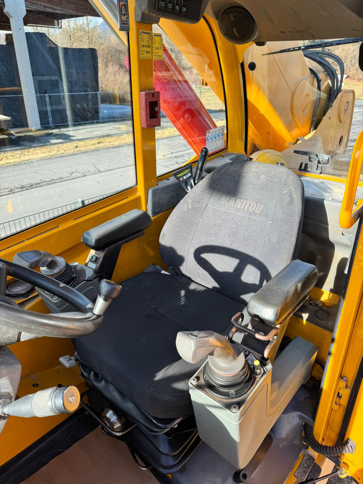 MANITOU MRT 2150 - Teleskooprataslaadur: pilt 5 MANITOU MRT 2150 - Teleskooprataslaadur: pilt 5