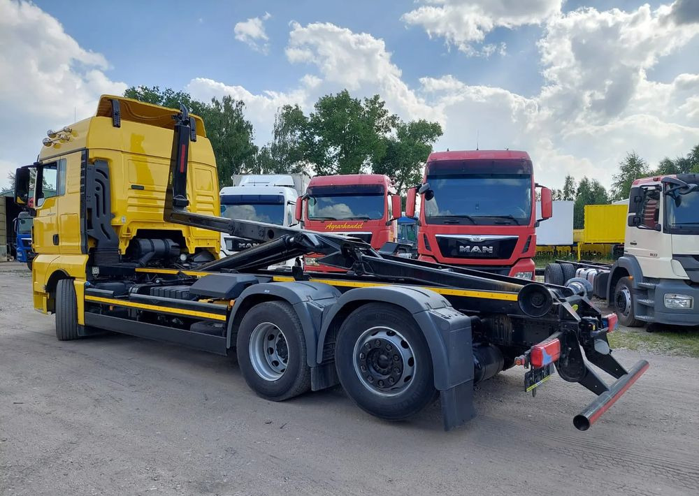 MAN TGX 26-500 Hakowiec oś skrętna - Konkstõstukiga veoauto: pilt 1 MAN TGX 26-500 Hakowiec oś skrętna - Konkstõstukiga veoauto: pilt 1