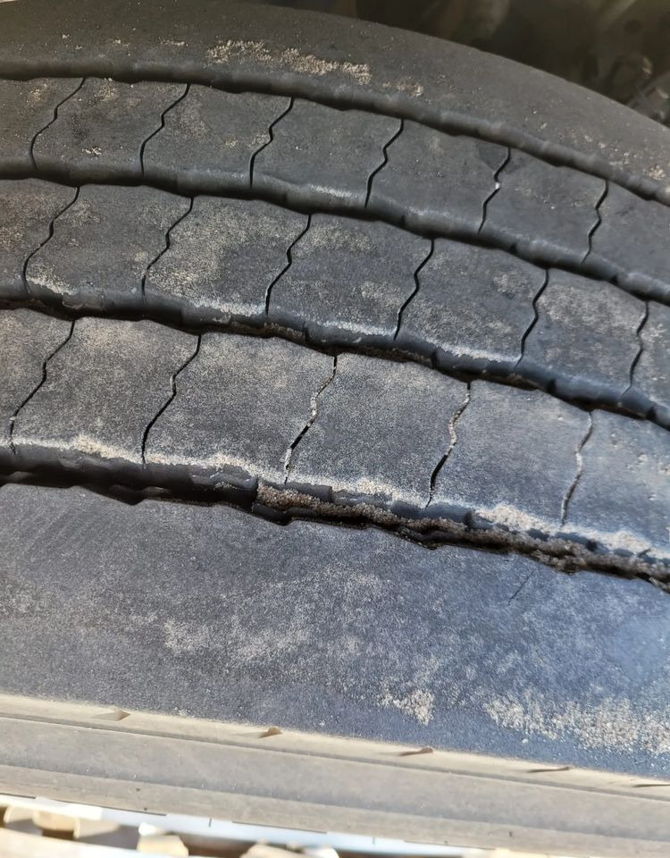 Mercedes-Benz Actros 2648 wywrotka faktura Vat - Kallurauto: pilt 3 Mercedes-Benz Actros 2648 wywrotka faktura Vat - Kallurauto: pilt 3