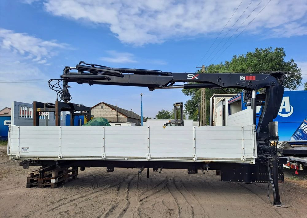 Mercedes-Benz Urządzenie dźwigowe HIAB XS122 - Kallurauto: pilt 1 Mercedes-Benz Urządzenie dźwigowe HIAB XS122 - Kallurauto: pilt 1