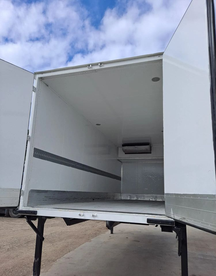 Schmitz Cargobull Kontener chłodnia BDF Thermo King MD300 - Külmikjärelhaagis: pilt 5 Schmitz Cargobull Kontener chłodnia BDF Thermo King MD300 - Külmikjärelhaagis: pilt 5