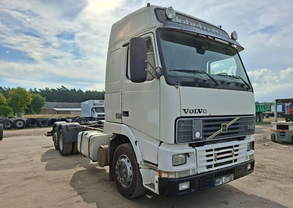 Volvo FH 420 6x2 - Kabiinišassiiga veoauto: pilt 2 Volvo FH 420 6x2 - Kabiinišassiiga veoauto: pilt 2
