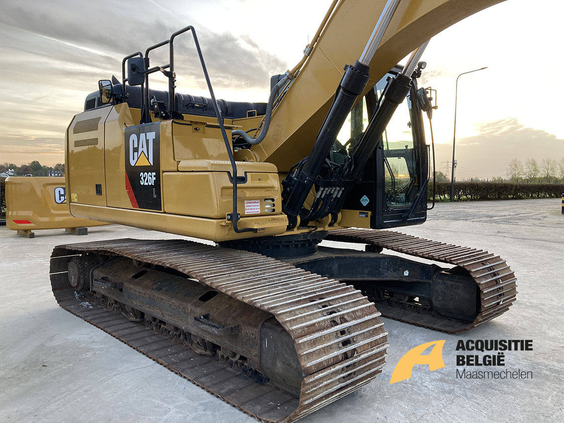 CATERPILLAR 326FL - Lintekskavaator: pilt 5 CATERPILLAR 326FL - Lintekskavaator: pilt 5