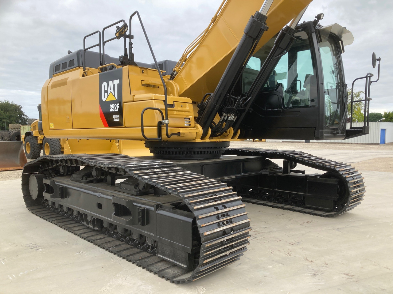 CATERPILLAR 352F Material Handler - Jäätme-/ Tööstuslik käitleja: pilt 5 CATERPILLAR 352F Material Handler - Jäätme-/ Tööstuslik käitleja: pilt 5