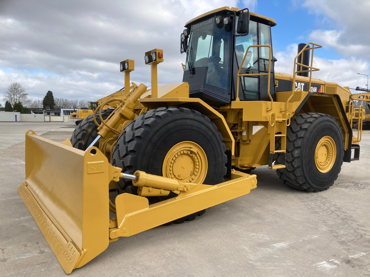 CATERPILLAR 824H - Buldooser: pilt 3 CATERPILLAR 824H - Buldooser: pilt 3