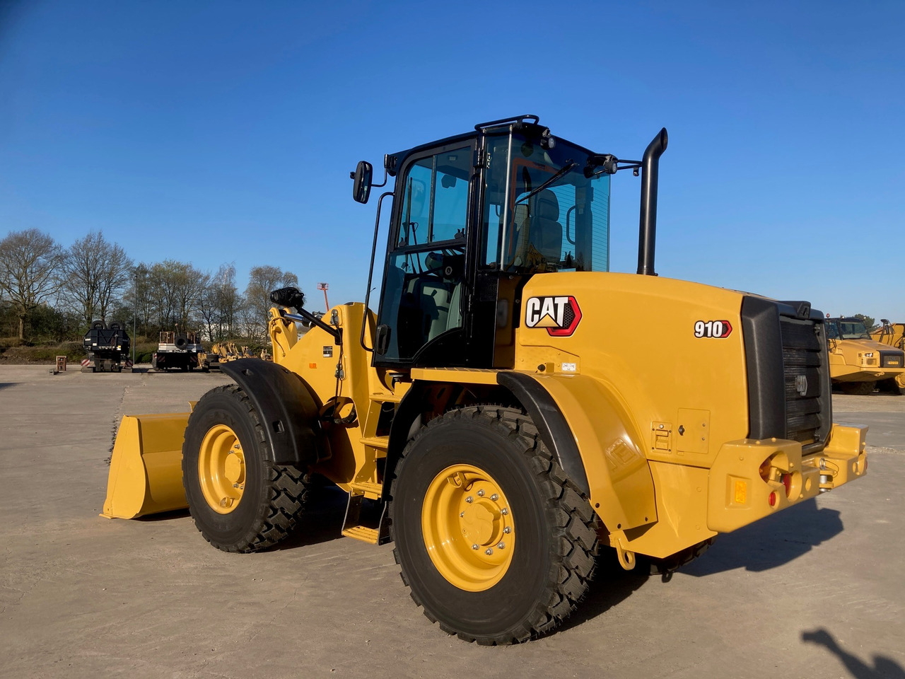 CATERPILLAR 910 - Rataslaadur: pilt 1 CATERPILLAR 910 - Rataslaadur: pilt 1
