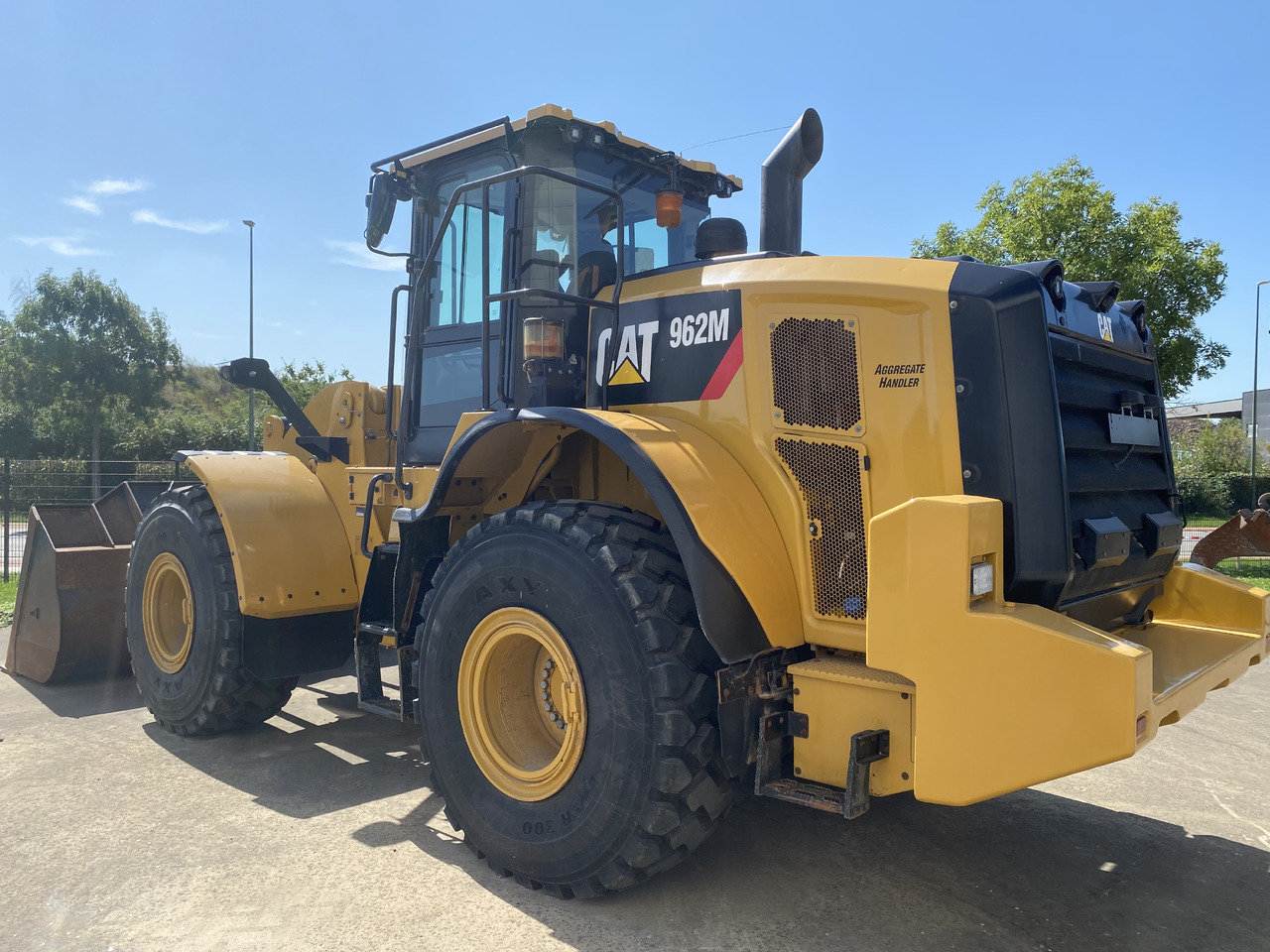 CATERPILLAR 962M - Rataslaadur: pilt 1 CATERPILLAR 962M - Rataslaadur: pilt 1