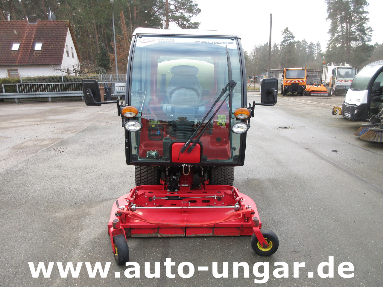Gianni Ferrari Turbo 4 T Cruiser Großflächenmäher 4x4 mit Hochentleerung Bj. 2015 - Munitsipaaltraktor: pilt 2 Gianni Ferrari Turbo 4 T Cruiser Großflächenmäher 4x4 mit Hochentleerung Bj. 2015 - Munitsipaaltraktor: pilt 2