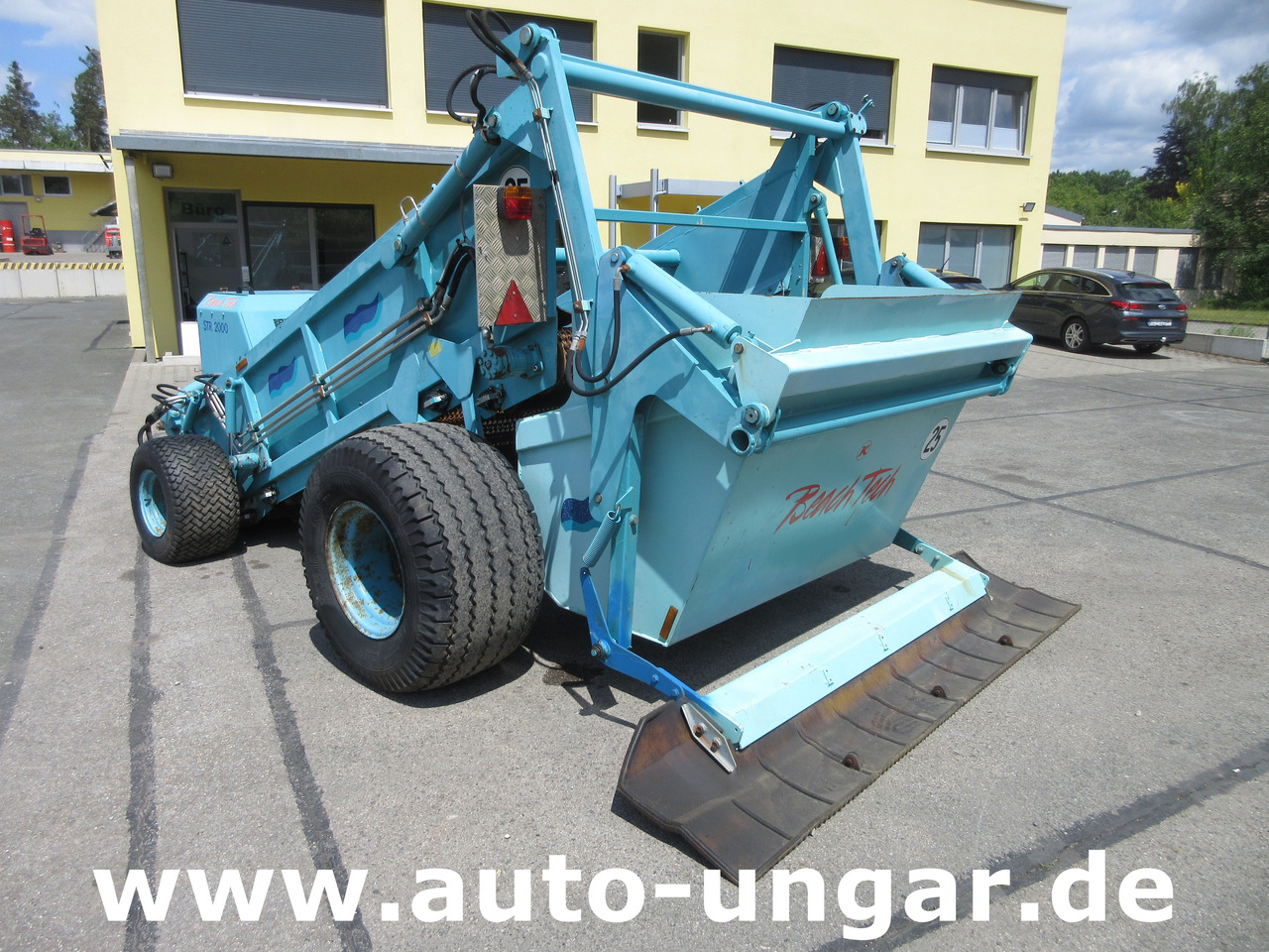 Kässbohrer BeachTech STR 2000 BeachCleaner Strandreiniger καθαριστής παραλίας - Kommunaal-/ Erisõiduk: pilt 3 Kässbohrer BeachTech STR 2000 BeachCleaner Strandreiniger καθαριστής παραλίας - Kommunaal-/ Erisõiduk: pilt 3