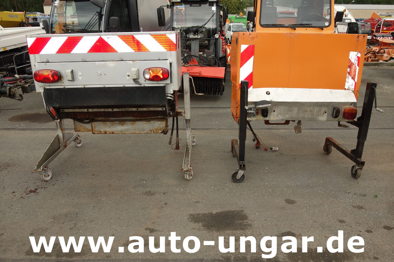 Multicar Kiefer - Bertsche Heckanbaustreuer für Multicar Boki Ladog Hansa Winterdienst - Kommunaal-/ Erisõiduk: pilt 1 Multicar Kiefer - Bertsche Heckanbaustreuer für Multicar Boki Ladog Hansa Winterdienst - Kommunaal-/ Erisõiduk: pilt 1