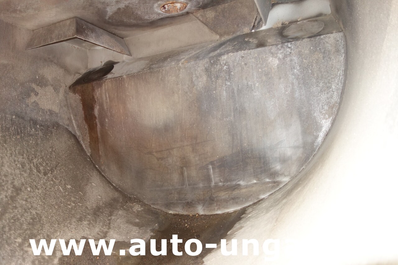 Tänavapühkimismasin Mitsubishi Fuso Canter 7C15 mit Brock SL 140/2 Kehrmaschine Euro 4: pilt 22