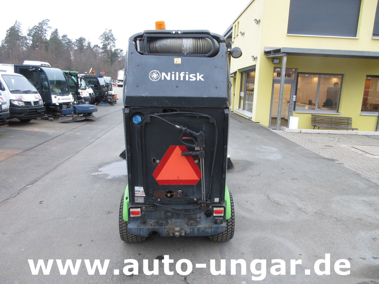 Nilfisk CR 2250 Egholm Bj. 2015 Kehrmaschine 4x4 Perkins Diesel Knicklenkung - Tänavapühkimismasin: pilt 5 Nilfisk CR 2250 Egholm Bj. 2015 Kehrmaschine 4x4 Perkins Diesel Knicklenkung - Tänavapühkimismasin: pilt 5