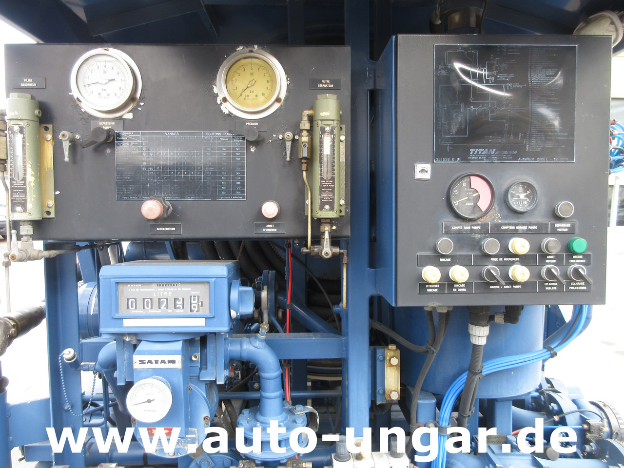 Renault B110 Titan Aviation AVGas Refueller Jet Tanker 2000l Aviteilleur GSE - Tsisternauto: pilt 5 Renault B110 Titan Aviation AVGas Refueller Jet Tanker 2000l Aviteilleur GSE - Tsisternauto: pilt 5