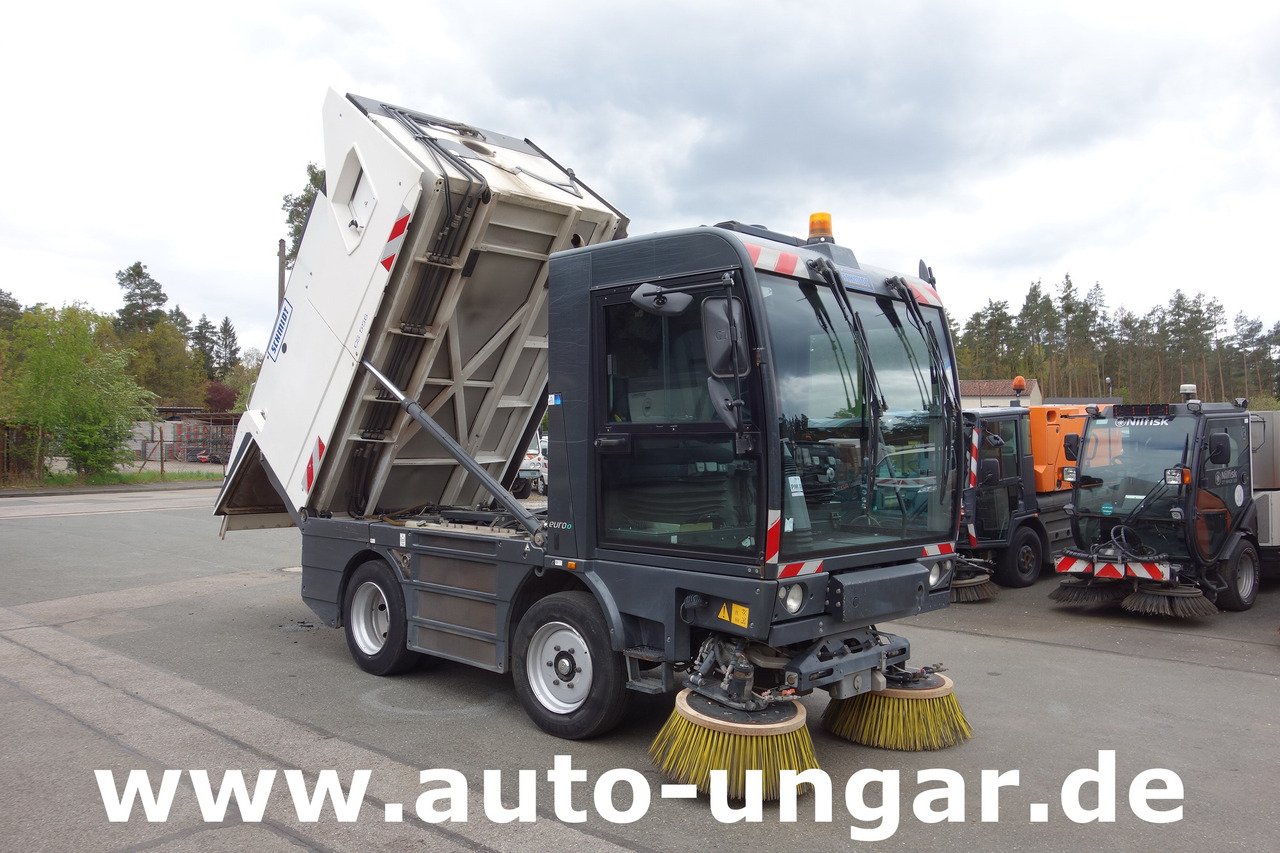 SCHMIDT Cleango 500 EURO 6 Baujahr 2017 Kehrmaschine Straßenkehrmaschine - Tänavapühkimismasin: pilt 1 SCHMIDT Cleango 500 EURO 6 Baujahr 2017 Kehrmaschine Straßenkehrmaschine - Tänavapühkimismasin: pilt 1