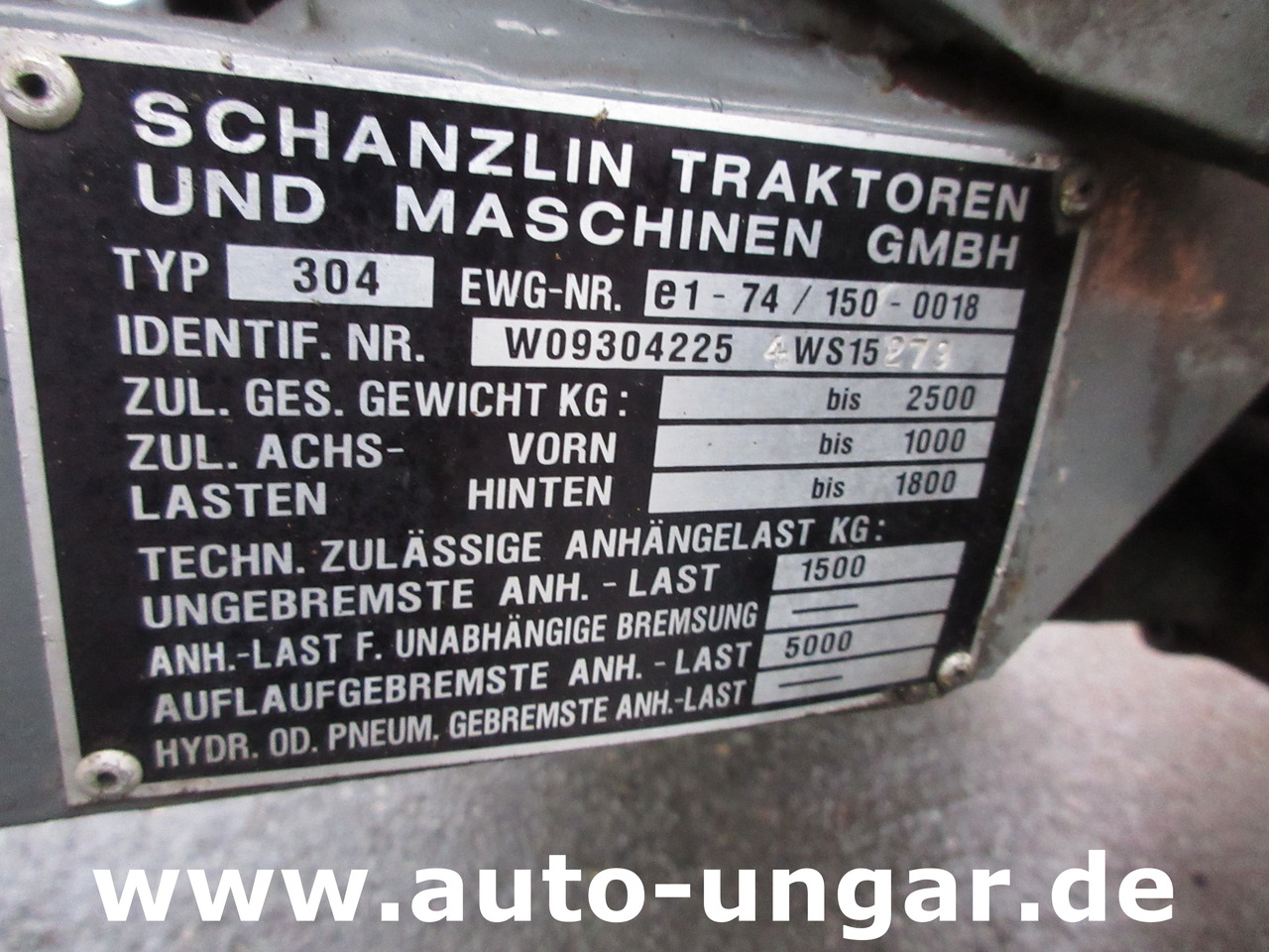Munitsipaaltraktor Schanzlin 304 Diesel 4x4 Winterdienst Pflug & Streuer 2-Sitzer Zapfwelle: pilt 16