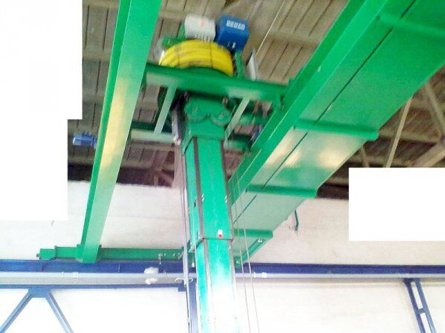 Demag +(CZ) Iteco (el. 2t/4.2m teleskop 25m - Kraana: pilt 2 Demag +(CZ) Iteco (el. 2t/4.2m teleskop 25m - Kraana: pilt 2