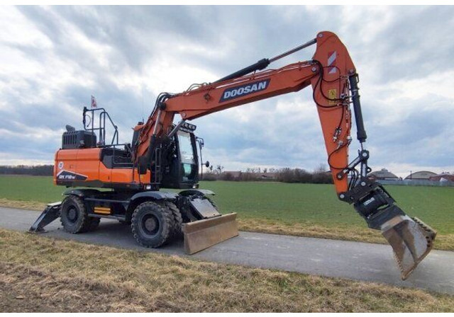 Doosan 18.6t DX170 W-7 (DEVELON) - Ratastel ekskavaator: pilt 3 Doosan 18.6t DX170 W-7 (DEVELON) - Ratastel ekskavaator: pilt 3