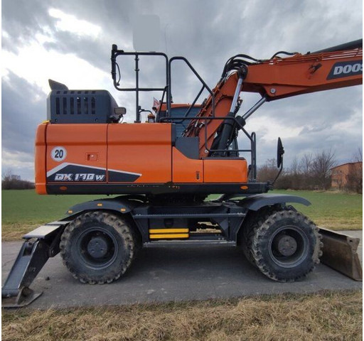 Doosan 18.6t DX170 W-7 (DEVELON) - Ratastel ekskavaator: pilt 1 Doosan 18.6t DX170 W-7 (DEVELON) - Ratastel ekskavaator: pilt 1