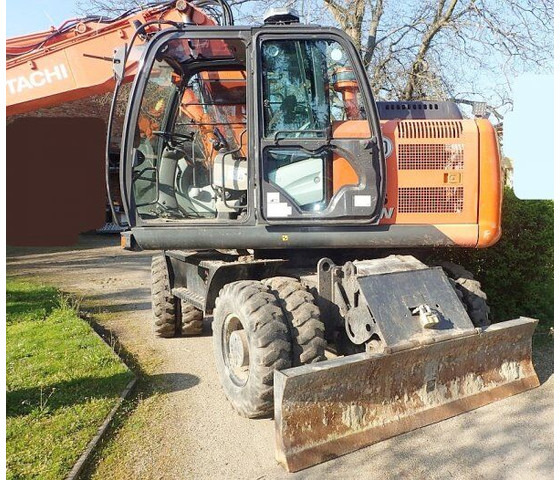 Hitachi Zaxis 140W-5B - Ratastel ekskavaator: pilt 2 Hitachi Zaxis 140W-5B - Ratastel ekskavaator: pilt 2