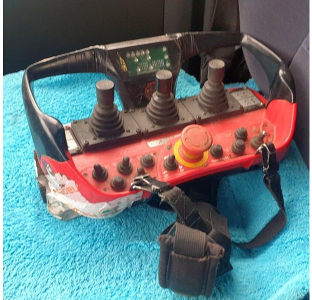 MAN 6x2 EUR4 TGA 26.430 BL crane REMOTE - Madelveok/ Platvormveok, Kraanaga veoauto: pilt 4 MAN 6x2 EUR4 TGA 26.430 BL crane REMOTE - Madelveok/ Platvormveok, Kraanaga veoauto: pilt 4