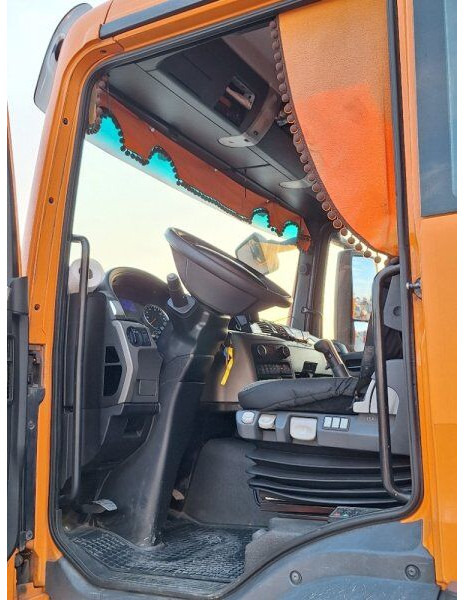 Madelveok/ Platvormveok, Kraanaga veoauto MAN TGS 26.440: pilt 15
