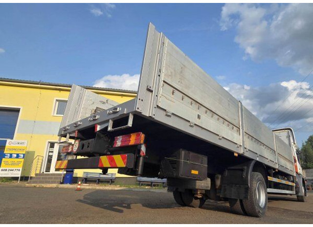 Mercedes-Benz Axor 1824 - Madelveok/ Platvormveok, Kraanaga veoauto: pilt 4 Mercedes-Benz Axor 1824 - Madelveok/ Platvormveok, Kraanaga veoauto: pilt 4