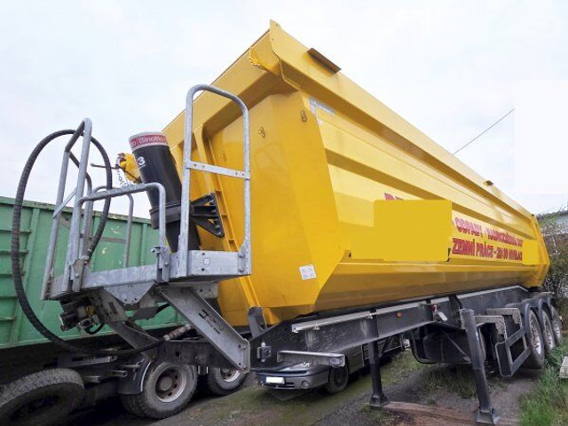 Schwarzmüller KIS 3/E - Kallur-poolhaagis: pilt 2 Schwarzmüller KIS 3/E - Kallur-poolhaagis: pilt 2