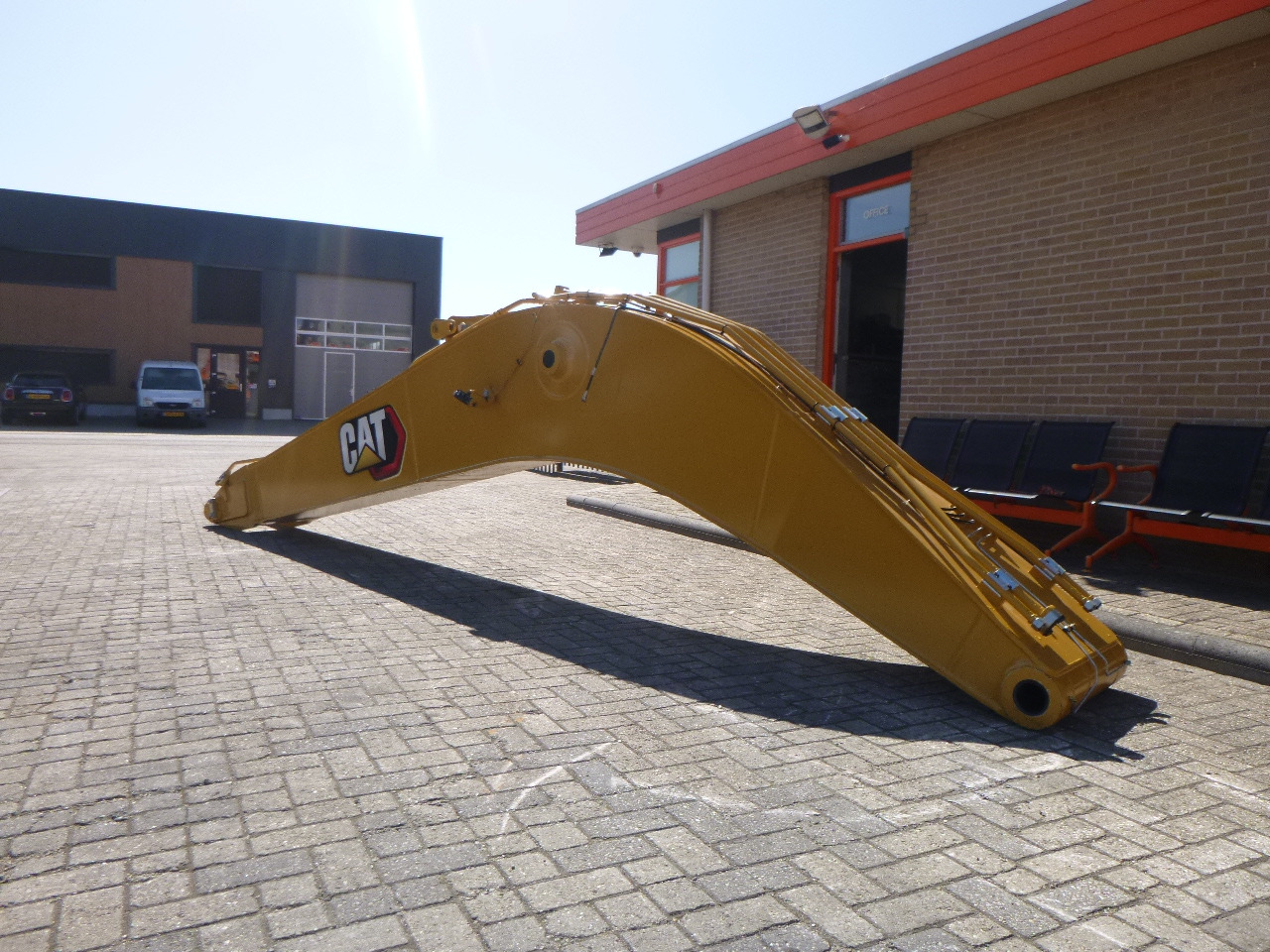 CATERPILLAR 320 GX / 320 GC - Poom - Ekskavaator: pilt 1 CATERPILLAR 320 GX / 320 GC - Poom - Ekskavaator: pilt 1