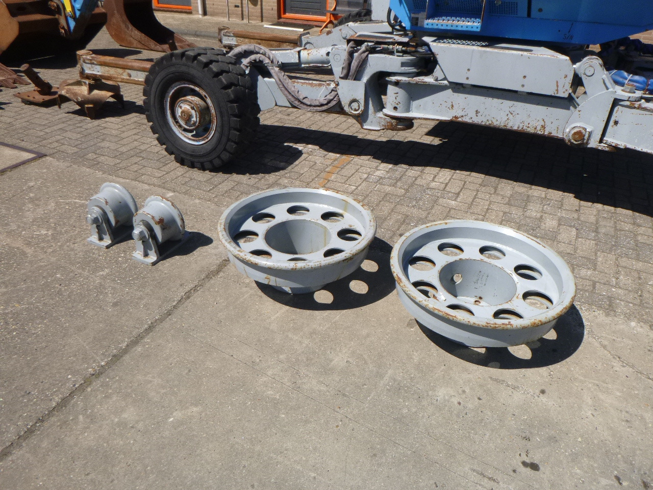 MENZI MUCK A71T2M - Sammekskavaator: pilt 3 MENZI MUCK A71T2M - Sammekskavaator: pilt 3