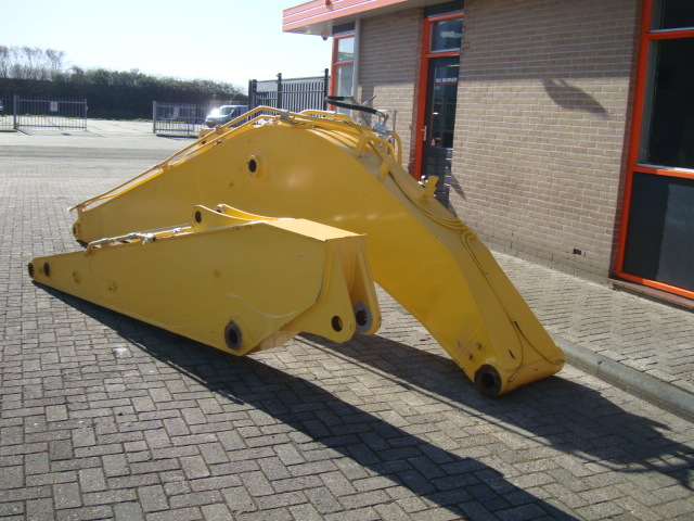 NEW HOLLAND E225BSR - Poom - Lintekskavaator: pilt 2 NEW HOLLAND E225BSR - Poom - Lintekskavaator: pilt 2