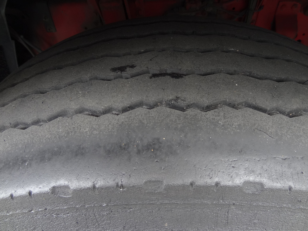 Daf XF105 460 6X2 Palfinger PK 34002 - Kraanaga veoauto, Sadulveok: pilt 4 Daf XF105 460 6X2 Palfinger PK 34002 - Kraanaga veoauto, Sadulveok: pilt 4
