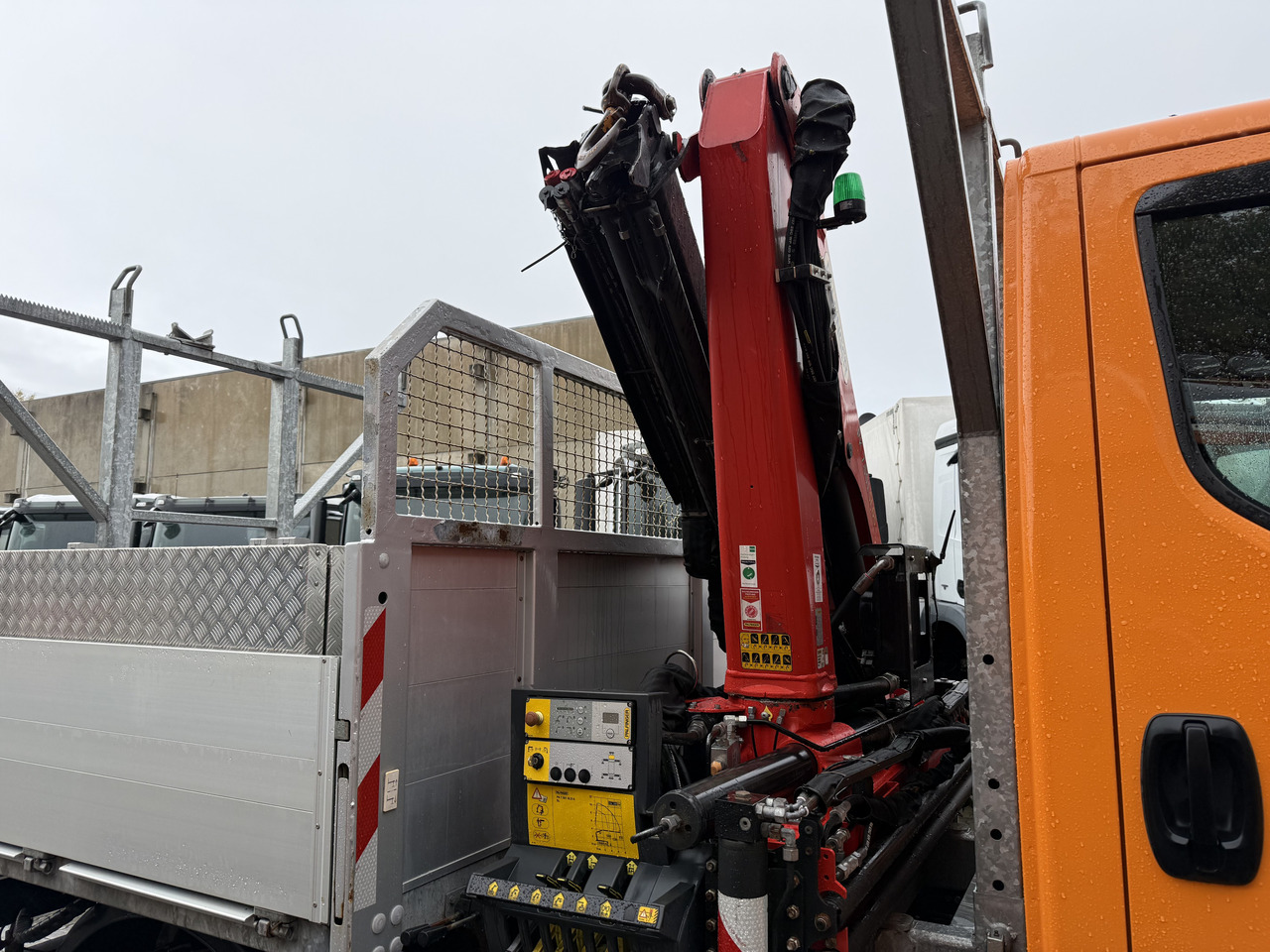 Iveco Daily 55S18W 4X4 Palfinger PK 7.501 - Madelveok/ Platvormveok, Kraanaga veoauto: pilt 3 Iveco Daily 55S18W 4X4 Palfinger PK 7.501 - Madelveok/ Platvormveok, Kraanaga veoauto: pilt 3