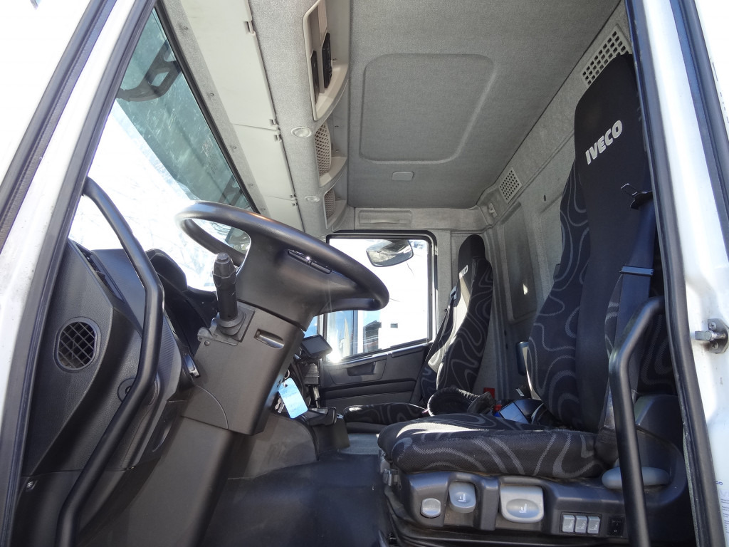 Iveco Stralis 420 6X2 Montagekran Fassi F335 28Meter - Madelveok/ Platvormveok, Kraanaga veoauto: pilt 5 Iveco Stralis 420 6X2 Montagekran Fassi F335 28Meter - Madelveok/ Platvormveok, Kraanaga veoauto: pilt 5