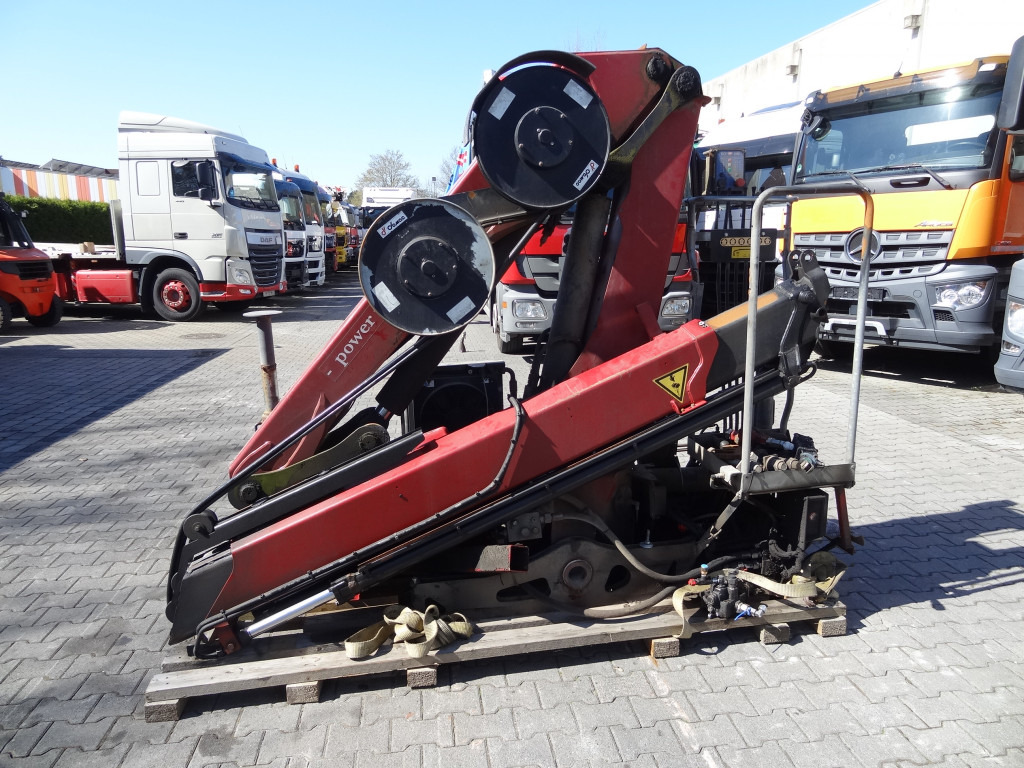 Kran HMF 1020 K2 - Kraana-manipulaator: pilt 2 Kran HMF 1020 K2 - Kraana-manipulaator: pilt 2