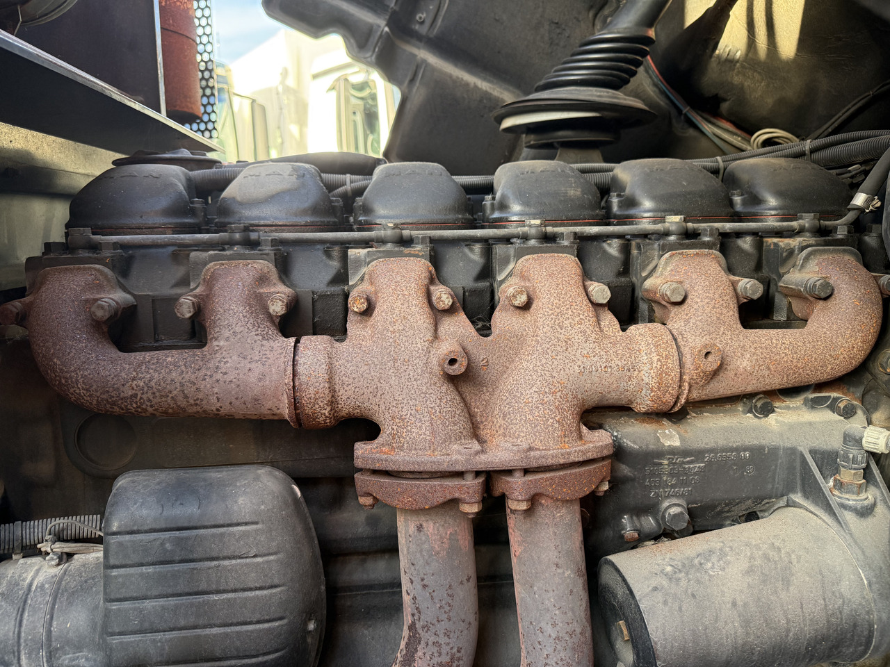 MAN F90 16.242 4X4 / Feuerwehr - Kabiinišassiiga veoauto: pilt 2 MAN F90 16.242 4X4 / Feuerwehr - Kabiinišassiiga veoauto: pilt 2