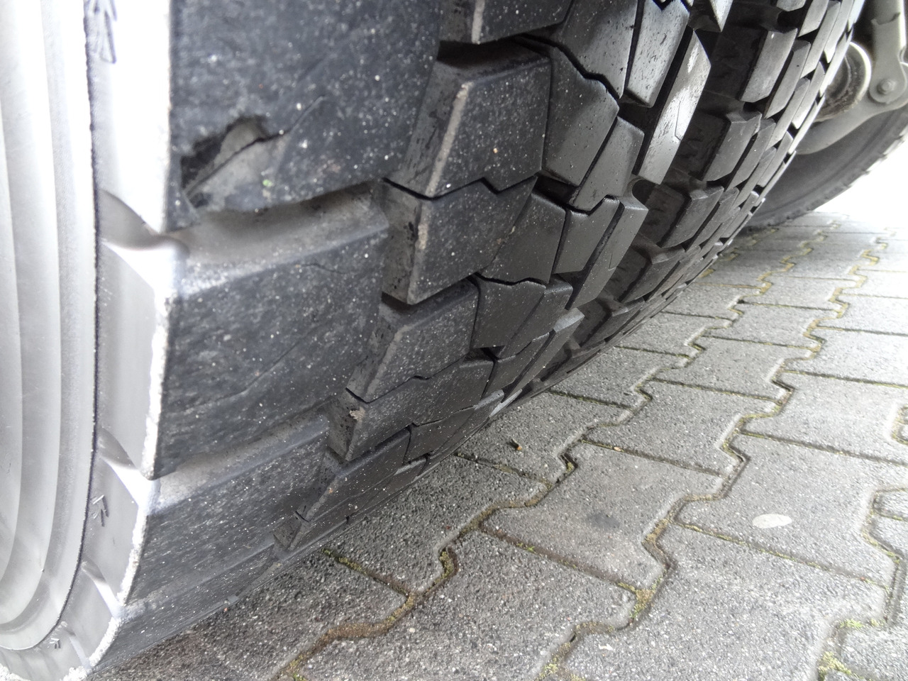 MAN TGS 26.320 6X4 BB mit Kran Fassi F175 - Kraanaga veoauto, Madelveok/ Platvormveok: pilt 5 MAN TGS 26.320 6X4 BB mit Kran Fassi F175 - Kraanaga veoauto, Madelveok/ Platvormveok: pilt 5