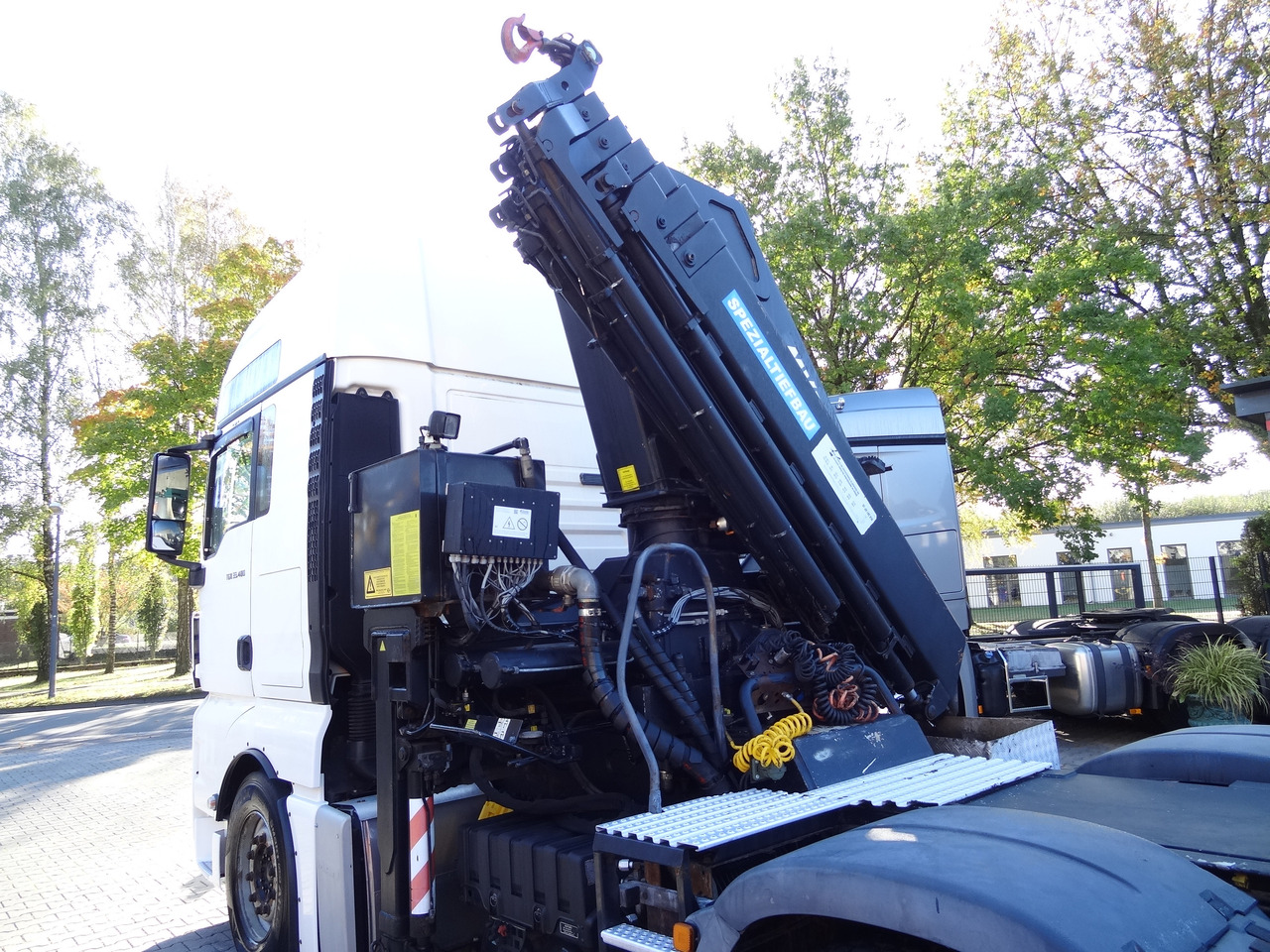 MAN TGX 33.480 6X4 Kran MKG 381 bis 20 Meter - Kraanaga veoauto, Sadulveok: pilt 5 MAN TGX 33.480 6X4 Kran MKG 381 bis 20 Meter - Kraanaga veoauto, Sadulveok: pilt 5