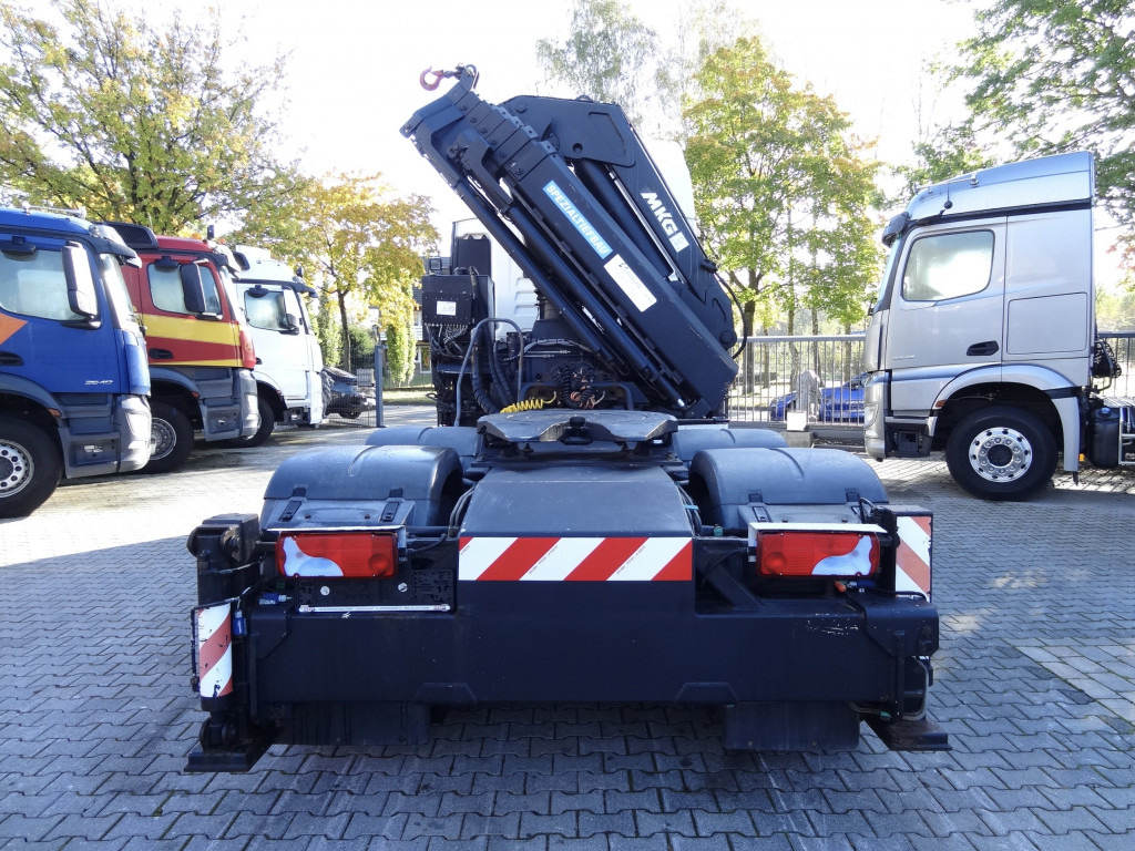 Kraanaga veoauto, Sadulveok MAN TGX 33.480 6X4 Kran MKG 381 bis 20 Meter: pilt 15