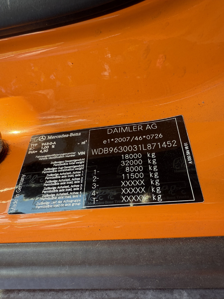 Mercedes-Benz Actros 1827 Kran Palfinger PK 9002 - Kraanaga veoauto, Tent veoauto: pilt 3 Mercedes-Benz Actros 1827 Kran Palfinger PK 9002 - Kraanaga veoauto, Tent veoauto: pilt 3